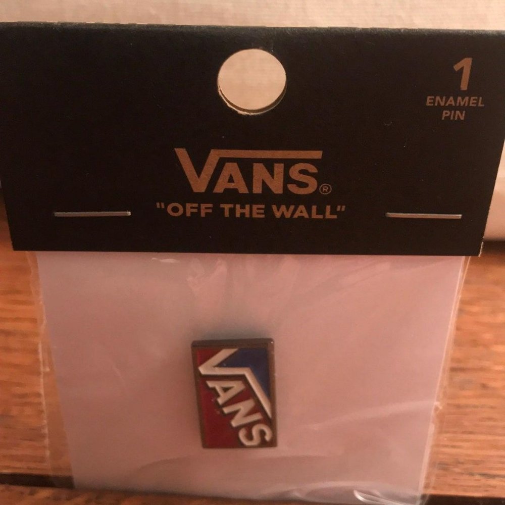 Vans Pin